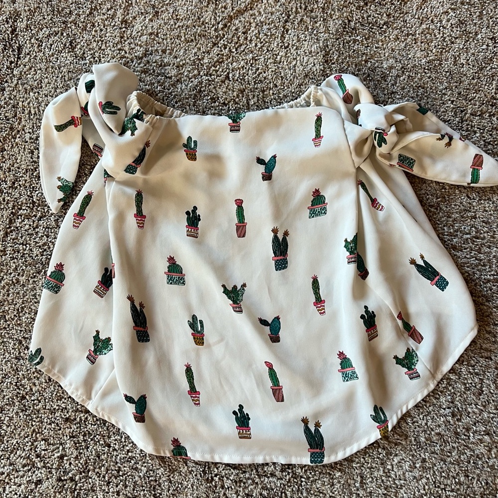 DO+BE Flowy Tube Top